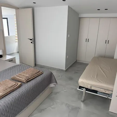 Casayannis Appartement *